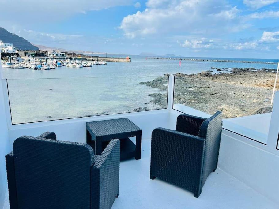 Orzola Oceanviews Apartman Kültér fotó